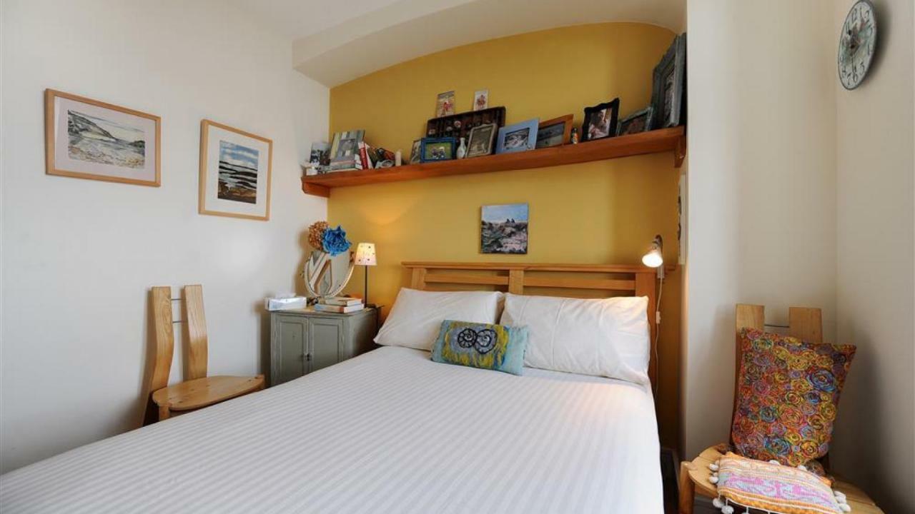 6 Coram Tower Apartman Lyme Regis Kültér fotó
